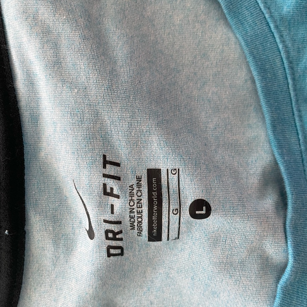 Ladies Nike shirt used for in very good condition, non-smoking home